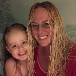 Meet your Posher, Liz